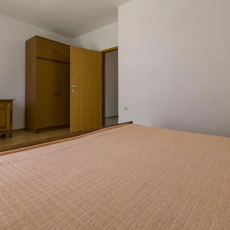 Cozy Mit Meerblick, Privatparkplatz, Garten, Klima, Wifi * Crikvenica