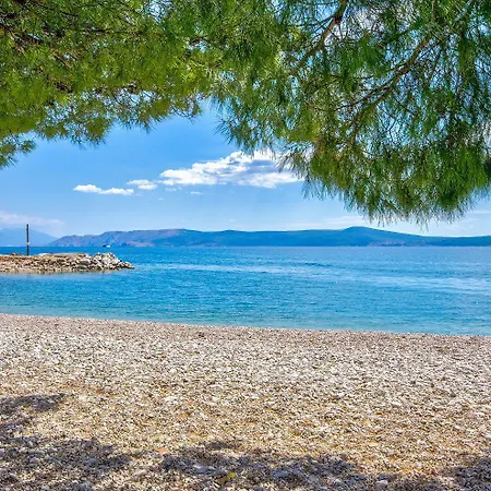 Cozy Mit Meerblick, Privatparkplatz, Garten, Klima, Wifi Lägenhet Crikvenica