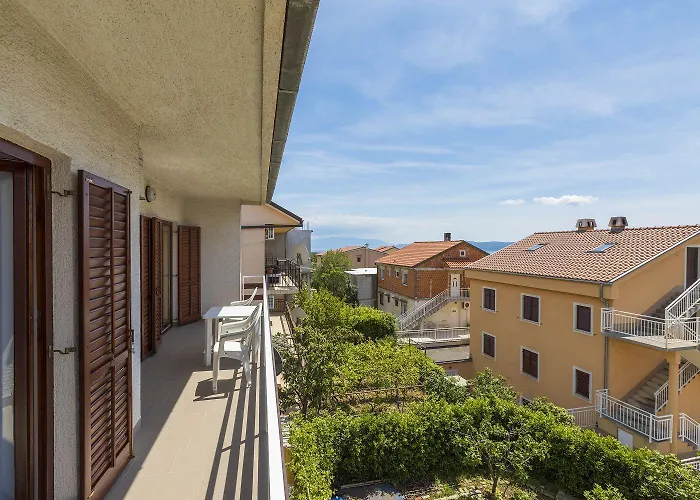 Apartman Cozy Mit Meerblick, Privatparkplatz, Garten, Klima, Wifi *