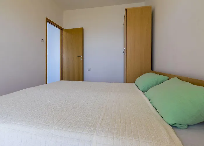 Apartman Cozy Mit Meerblick, Privatparkplatz, Garten, Klima, Wifi *