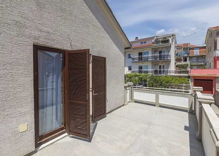 Apartman Cozy Mit Meerblick, Privatparkplatz, Garten, Klima, Wifi