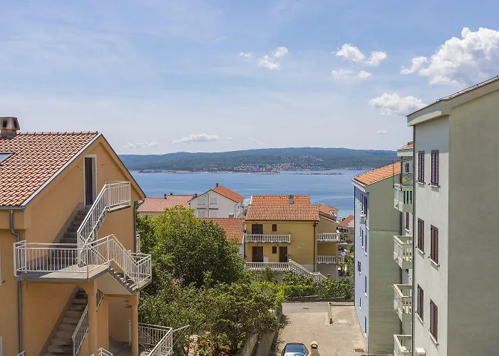 Cozy Mit Meerblick, Privatparkplatz, Garten, Klima, Wifi
