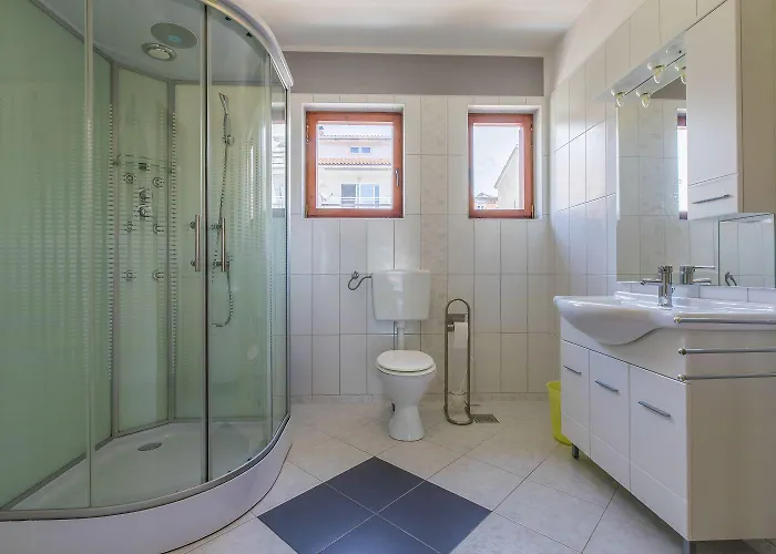 Cozy Mit Meerblick, Privatparkplatz, Garten, Klima, Wifi Apartment